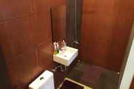 In-room Bathroom D8 Kost (Male only)