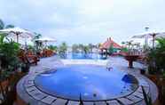 Kolam Renang 2 Hotel Grand Arkenso Parkview Simpang Lima Semarang