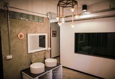 In-room Bathroom 6 DE PUMPKIIN HOSTEL AYUTTHAYA