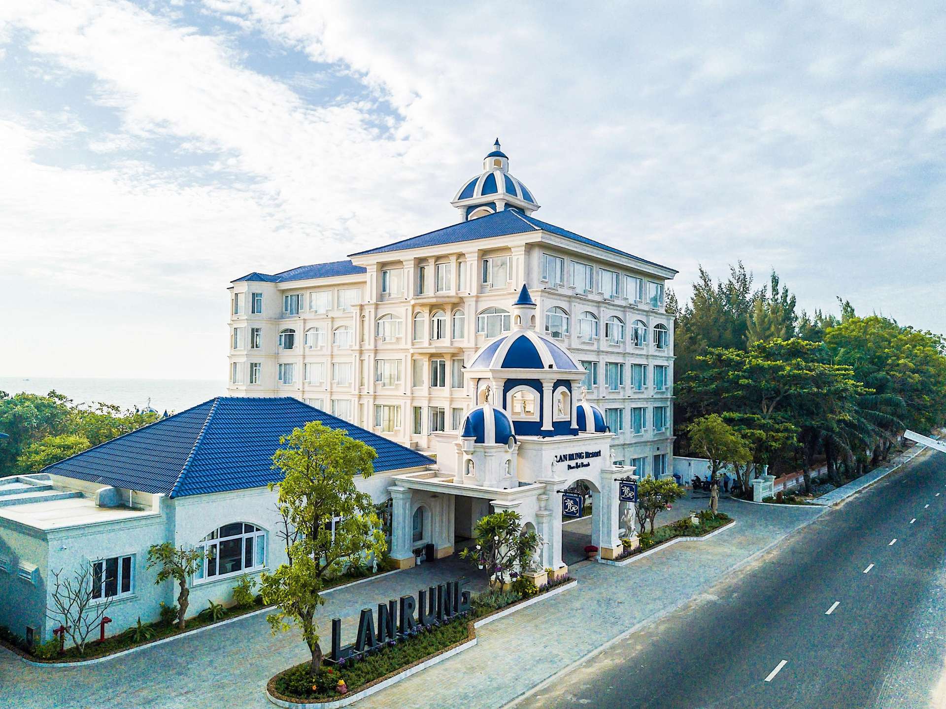 Lan Rừng Phước Hải Resort & Spa khách sạn Phước Hải