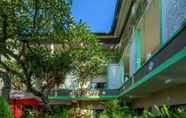 Exterior 7 OYO 1666 Grand Pudjawan Hotel Near Kuta Beach