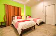 Bedroom 3 Bright Minitel Hotel