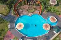 Swimming Pool Alongkorn Farm and Resort
