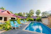 ภายนอกอาคาร Tananza Resort and Homestay Phuket