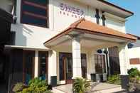 ภายนอกอาคาร SMESA Edotel Syariah Surabaya Mitra RedDoorz