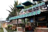 Bar, Cafe and Lounge OWK Homestay