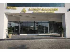 外觀 4 Summit Signature Hotel