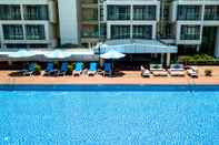 Kolam Renang Becamex Hotel New City