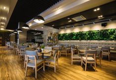 Restaurant 3 Nadee 10