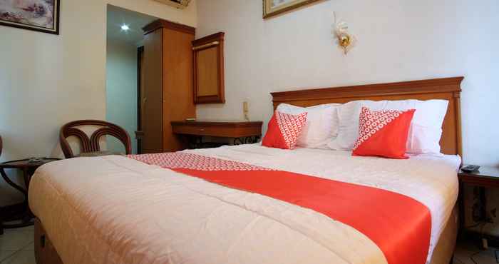 Kamar Tidur OYO 487 Gajah Mada Hotel