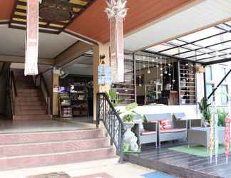 Lobi 2 Nan Boutique Hotel