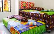 Kamar Tidur 5 Graha Rent House