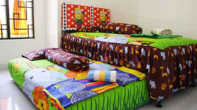 Kamar Tidur 4 Graha Rent House