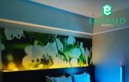 Kamar Tidur 2 Emerald Hotel Timika