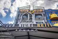 ภายนอกอาคาร The Moon Night Aonang Hotel