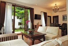 Common Space 2 Villa Plumbargo