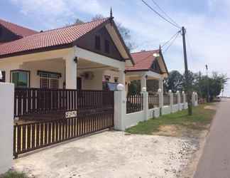 Bangunan 2 Wan's Beach Guesthouse (Premium)