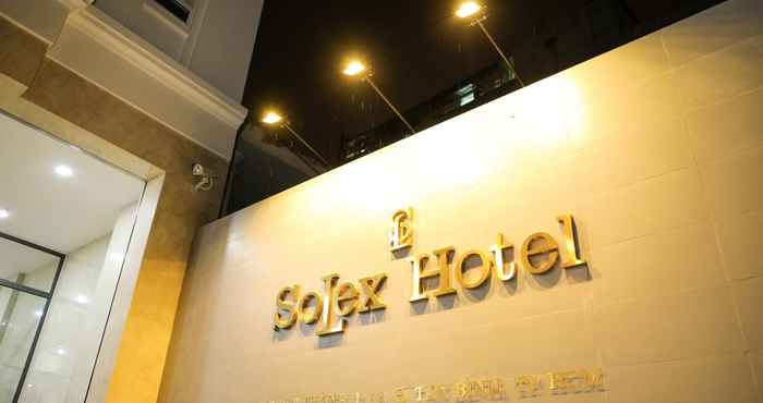 Luar Bangunan SoLex Hotel