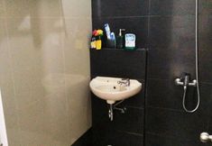 客房内浴室 3 Alana Family Villa Syariah