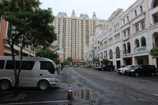 ภายนอกอาคาร Dina Property @ Mall of Indonesia