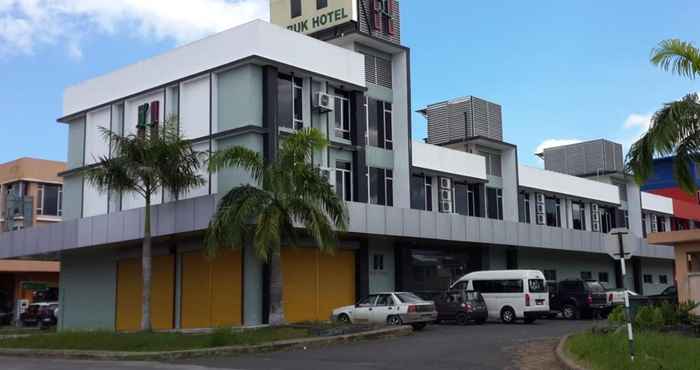 Exterior Labuk Hotel 