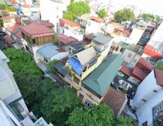 Bên ngoài 2 Blue Hanoi Inn