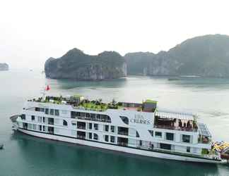 Bangunan 2 Era Cruises