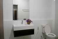 In-room Bathroom Warm Hostel Chiangmai