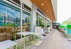 Exterior 6 Wallada Place