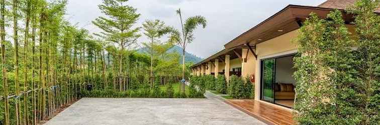 Lobby Aonang Glory Resort