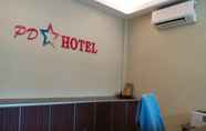 Lobi 4 OYO 1136 PD Star Hotel