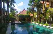 Swimming Pool 2 Mina Pelasa Hotel