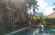 Swimming Pool 5 Mina Pelasa Hotel