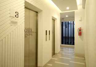 Bên ngoài 4 Kyriad Hotel Fatmawati Jakarta