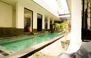 Swimming Pool 7 Bintang Darmawan Villa (BDV)