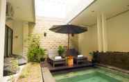 Swimming Pool 6 Bintang Darmawan Villa (BDV)