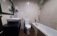 Toilet Kamar 5 Alexander Hotel Tegal