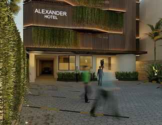 Exterior 2 Alexander Hotel Tegal