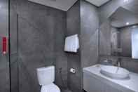 Toilet Kamar favehotel Madiun