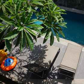 Bedjo Homestay by Dasinem 1, Khách sạn Mbok Berek Ny. Nur Bedjo (Mulungan Kulon KM 8)