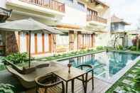 Swimming Pool Toya Villa Ubud