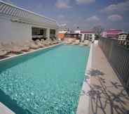 Swimming Pool 4 Casa Vimaya Riverside