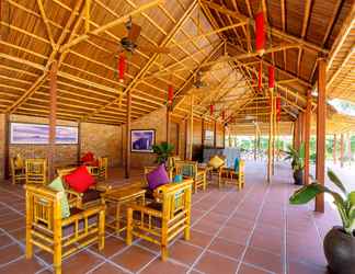 Lobby 2 Boutique Cam Thanh Resort 