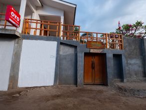 外観 4 OYO 1661 Gili Hill Cottage