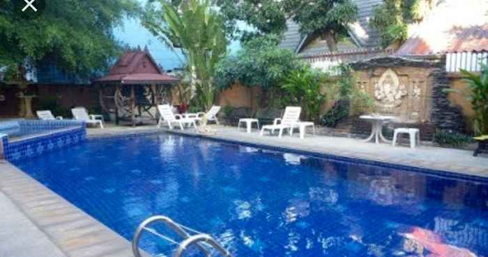 Kolam Renang Duannaming Hotel 