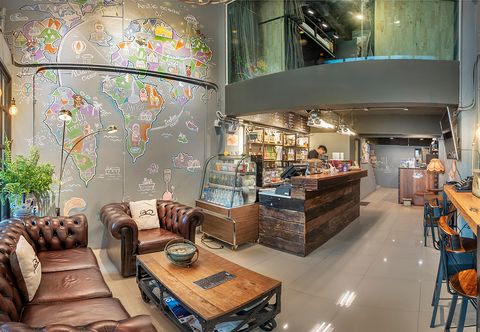 Lobby Sloth Hostel Don Mueang Airport
