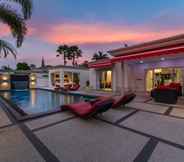Kolam Renang 3 Luxury Pool Villa 54