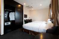 Kamar Tidur Sakura Hotel 1