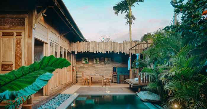 Swimming Pool Candy Villas by Pramana Villas