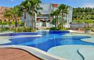 Swimming Pool 5 HARRIS Resort Barelang Batam